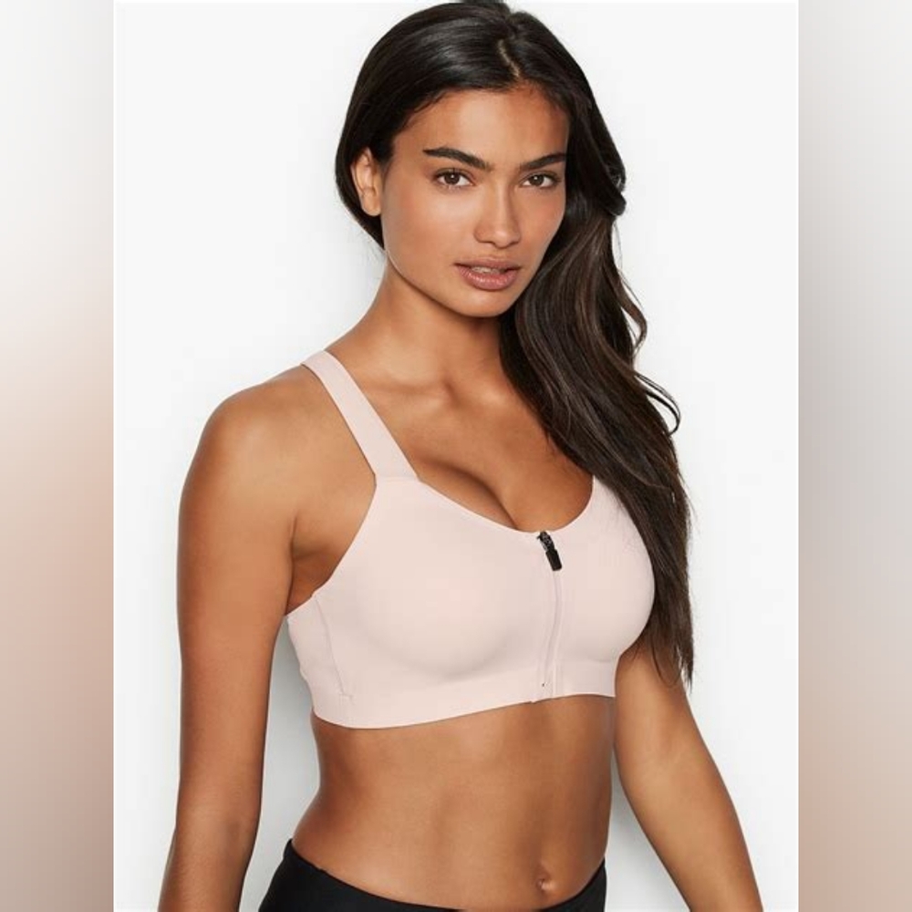 White VS Knockout Ultra Max Bra 34DD
